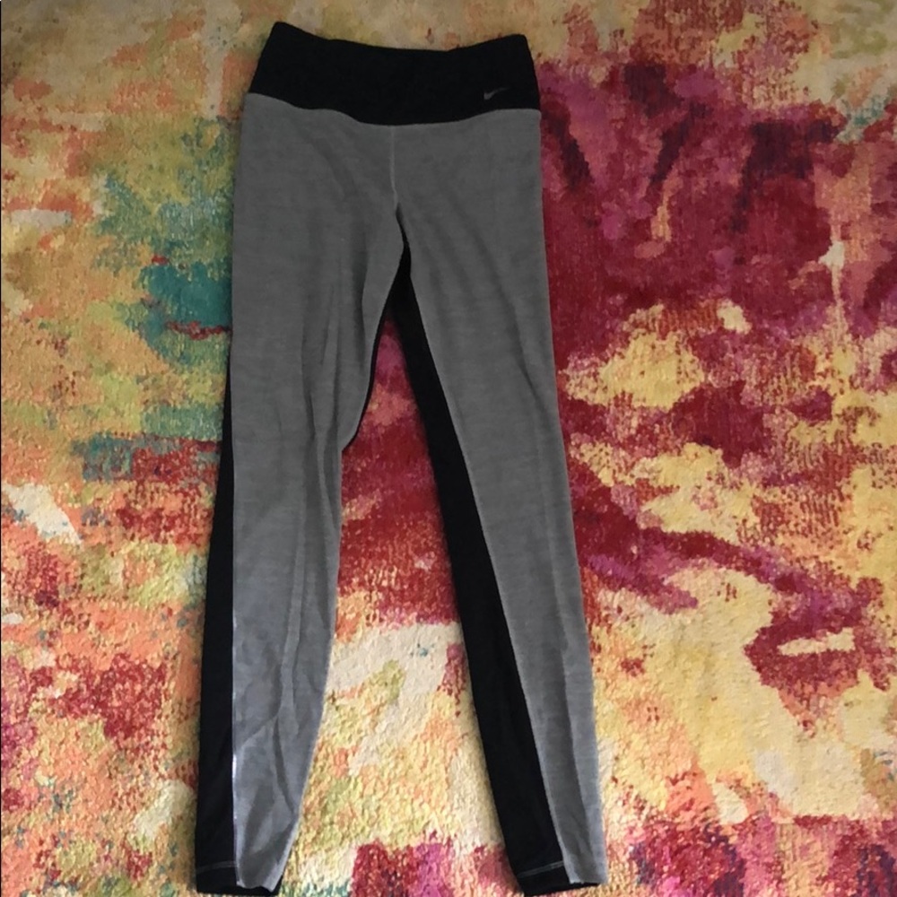 Women’s Nike tights